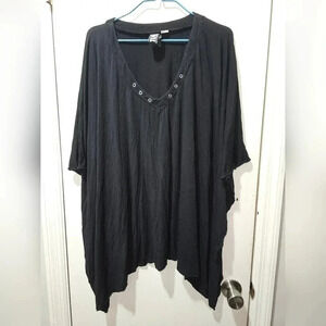 Necessary Evil Bat Wing top Size xsmall/Medium